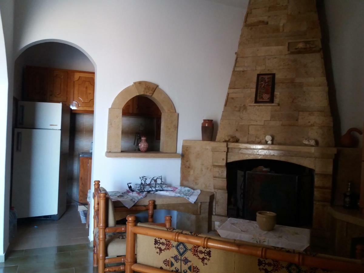 Papadiokampos Maissonete Roussa Limni Exterior foto